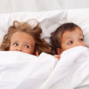 kinderen in bed